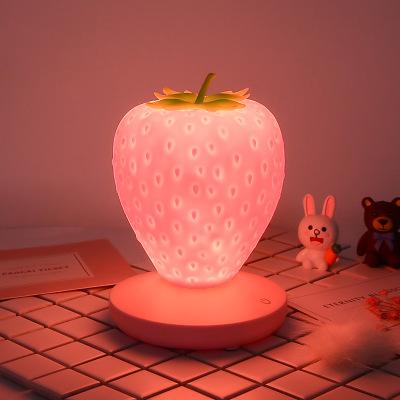 Onyxio | The Strawberry Lamp